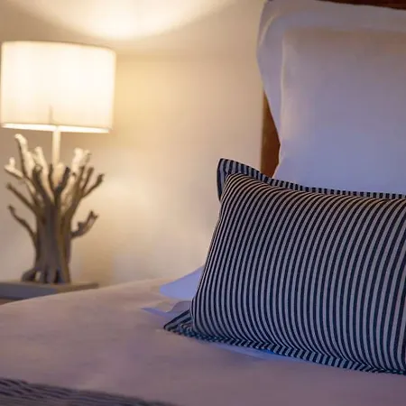 Ogdomaine De La Groirie Trangé