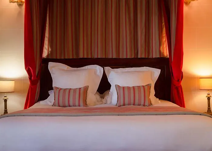 Ogdomaine De La Groirie Hotel *